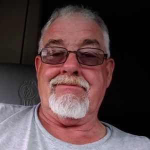 Meet your Posher, Ernest